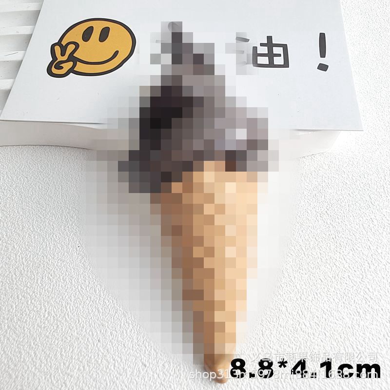 Large food and play convenience store ice cream resin accessories artificial painting DIY refrigerator magnet car decoration live broadcast accessories