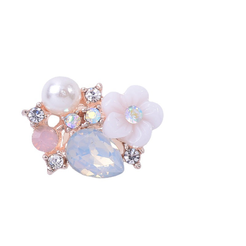 Imitation shell resin flower inlay pearl rhinestone flower plate diamond buckle alloy accessories DIY bracelet clothing pendant is now approved