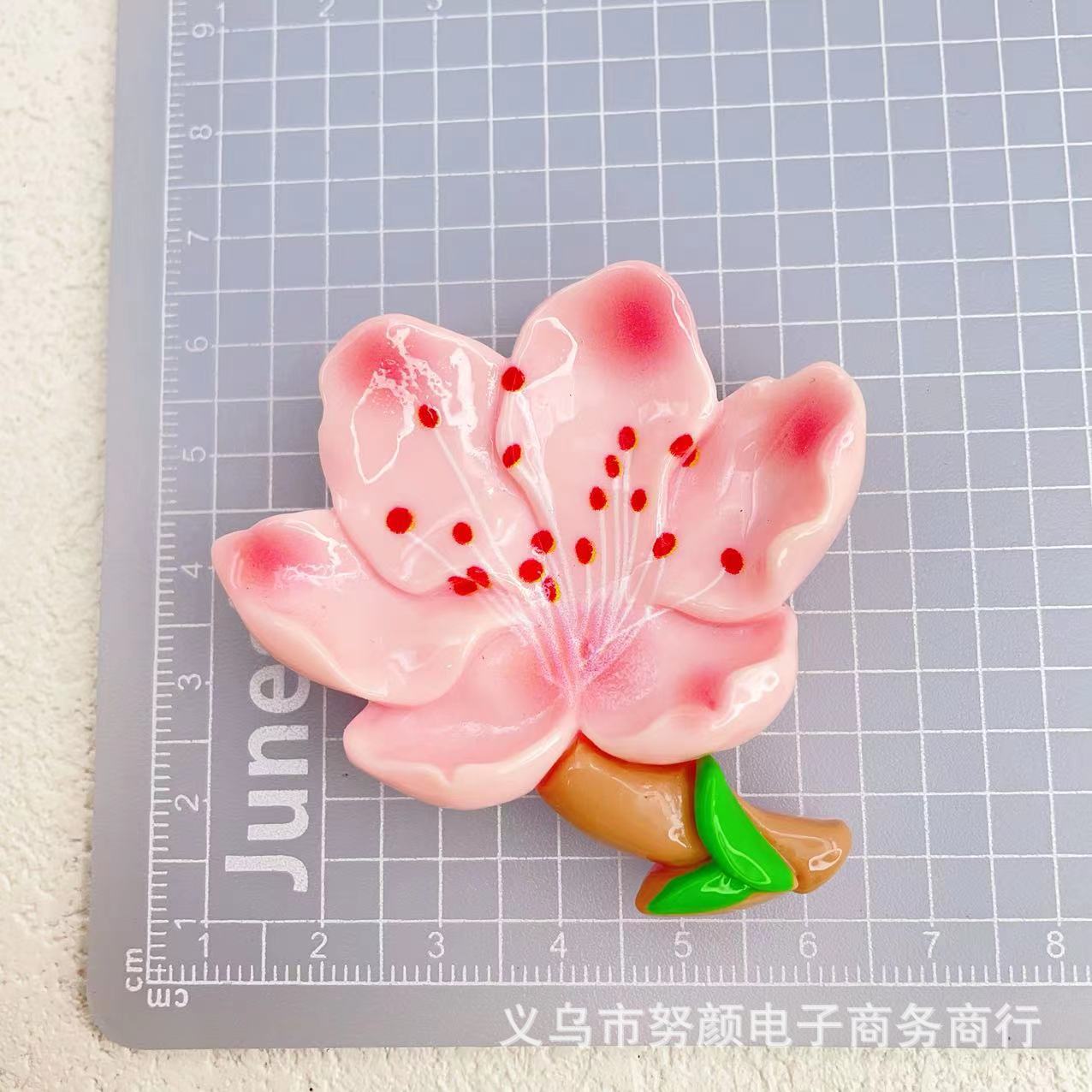 Large Cartoon Pink Mahogany Resin Accessories Handmade DIY Material Cream Glue Phone Case Headstring Hair Accessories Wholesale