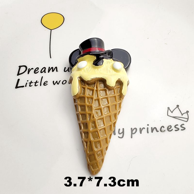 Large food and play convenience store ice cream resin accessories artificial painting DIY refrigerator magnet car decoration live broadcast accessories
