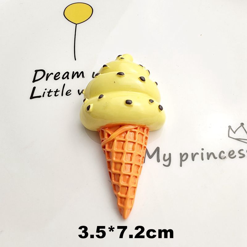Large food and play convenience store ice cream resin accessories artificial painting DIY refrigerator magnet car decoration live broadcast accessories